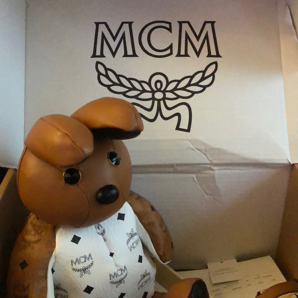 (Limited Edition)Authentic MCM Zoo Rabbit Leather BackPack/Clutch Purse